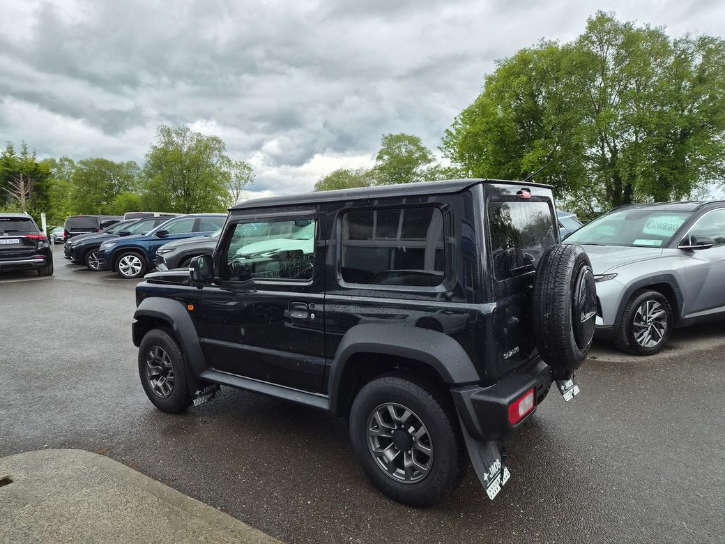 2025 Suzuki Jimny