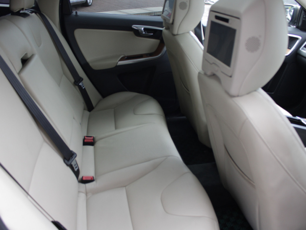 2017 Volvo XC60