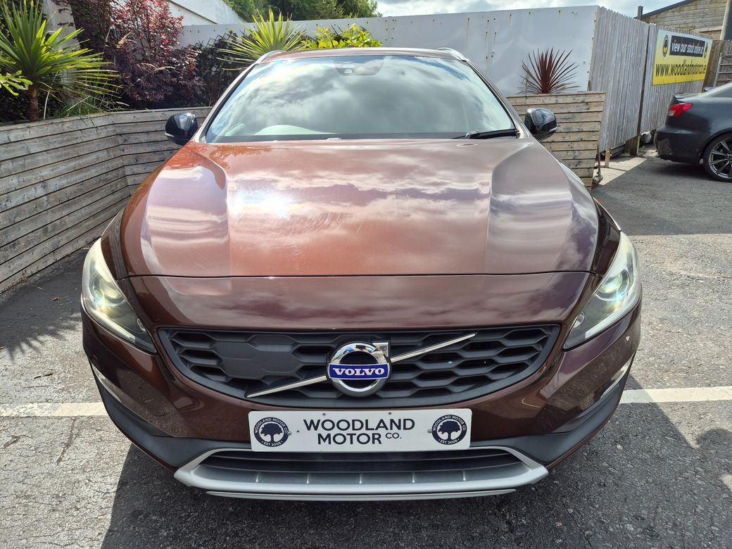 2017 Volvo V60 Cross Country
