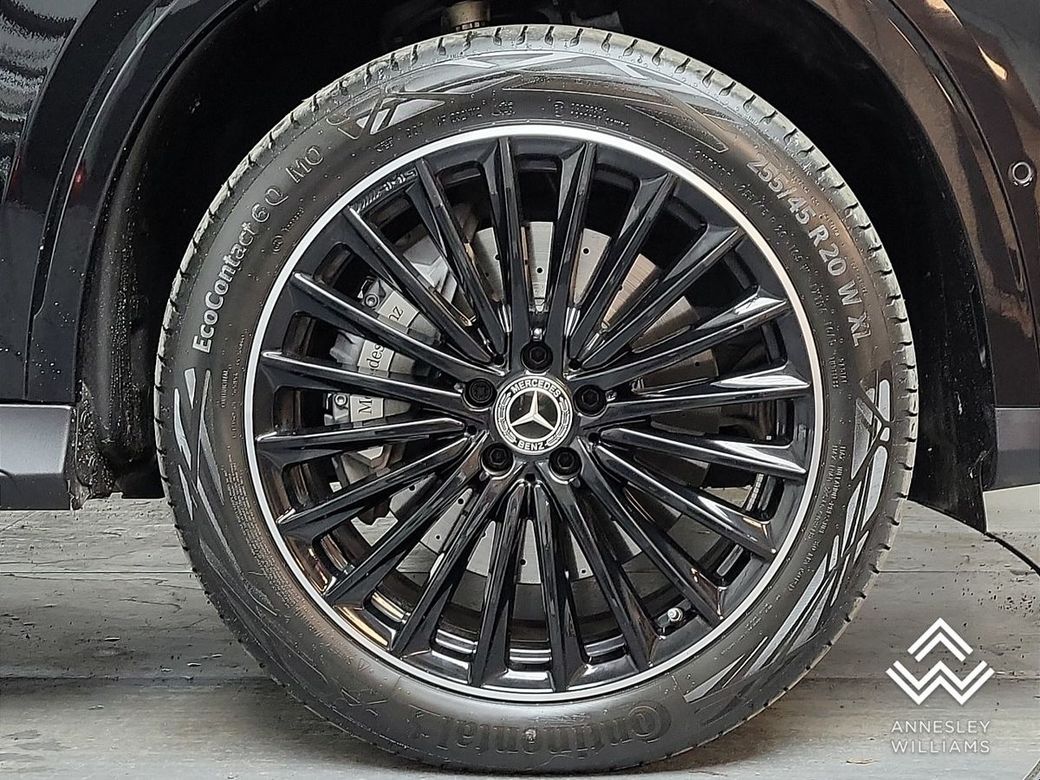 2025 Mercedes-Benz GLC Class