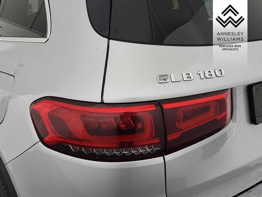 2021 Mercedes-Benz GLB Class