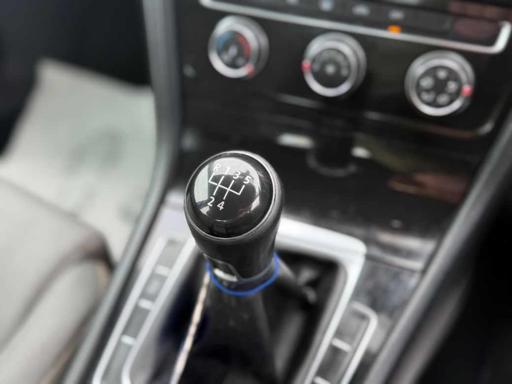 2013 Volkswagen Golf