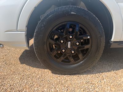 2026 NEW BURSTNER  LINEO T 700 LOW PROFILE L.H.D AUTO