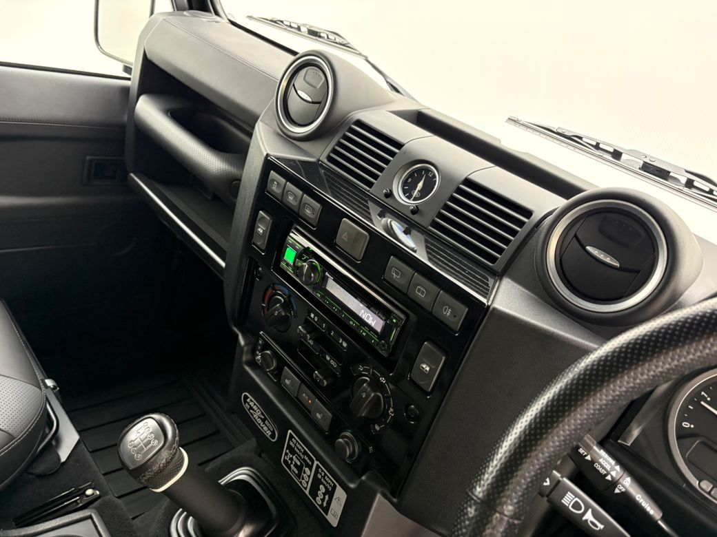 2015 Land Rover Defender