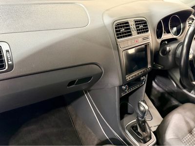 2017 Volkswagen Polo