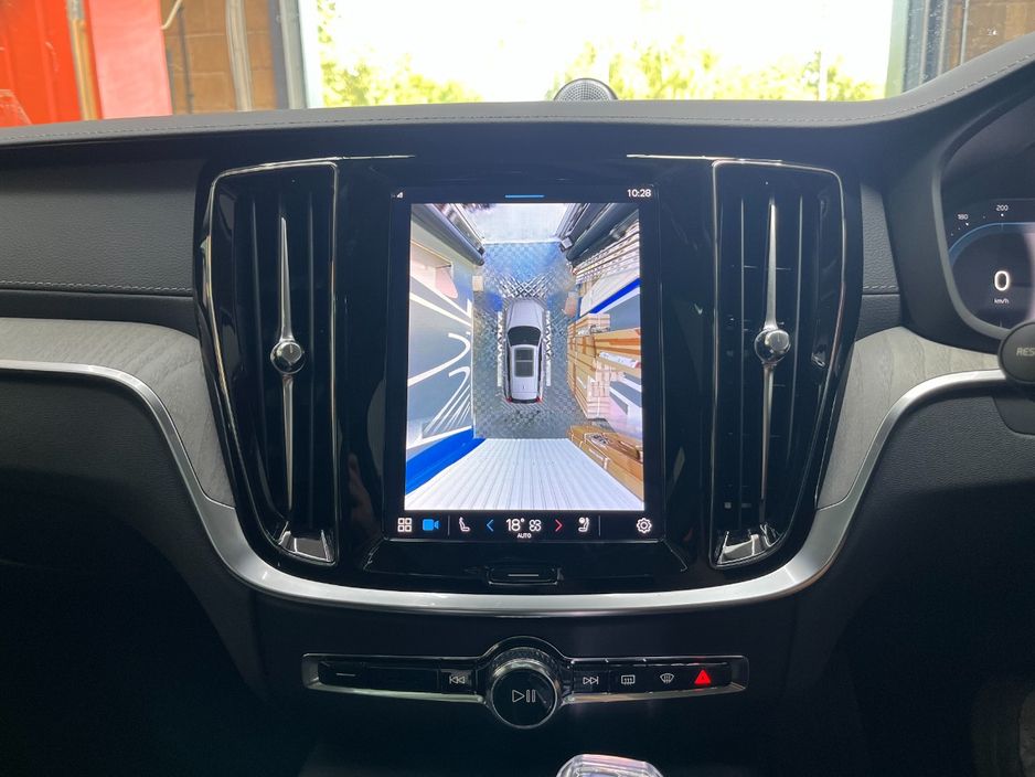 2024 Volvo V60