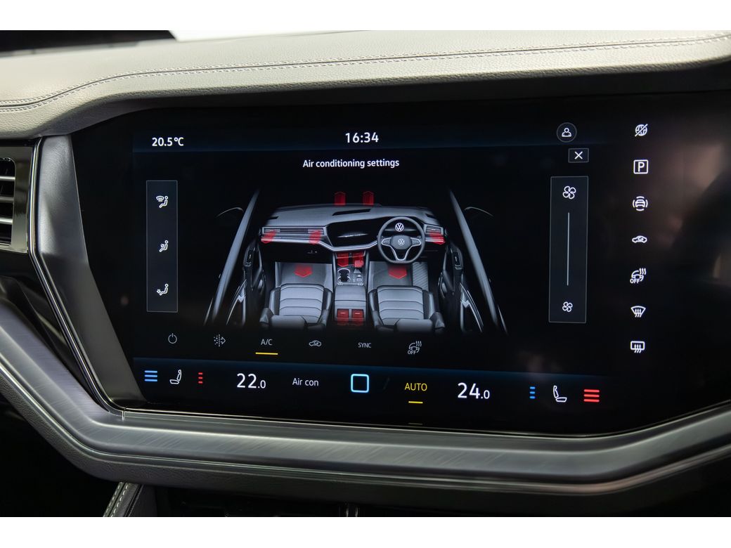 2025 Volkswagen Touareg