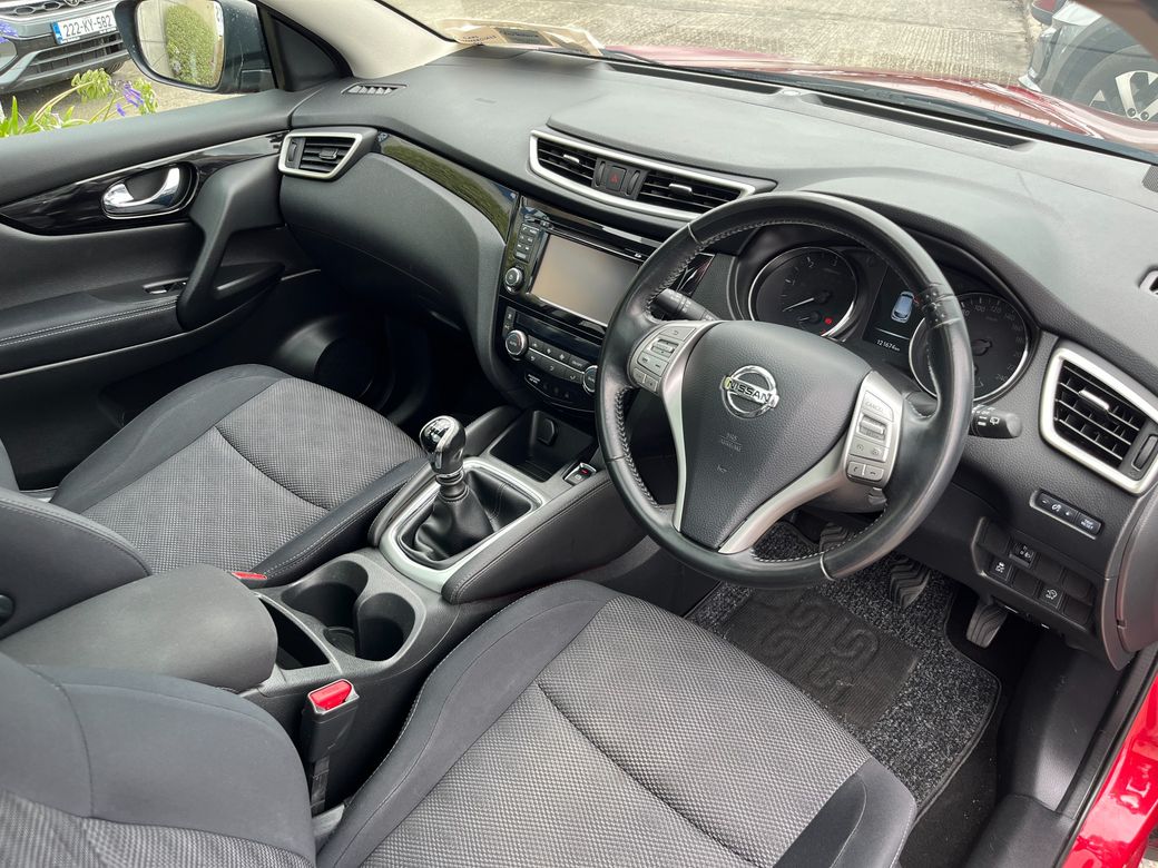 2017 Nissan Qashqai