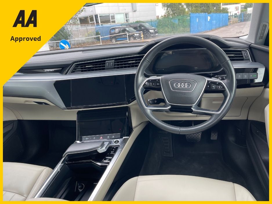 2022 Audi e-tron