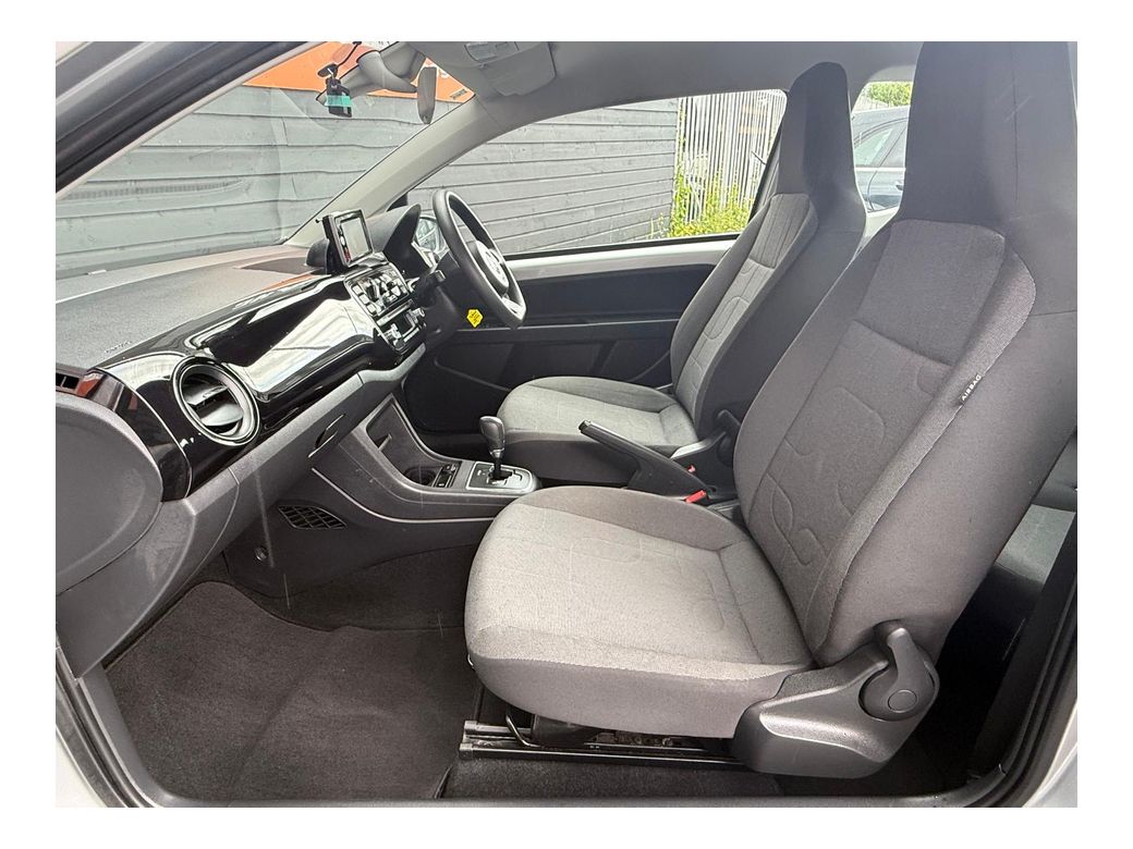 2015 Volkswagen up!
