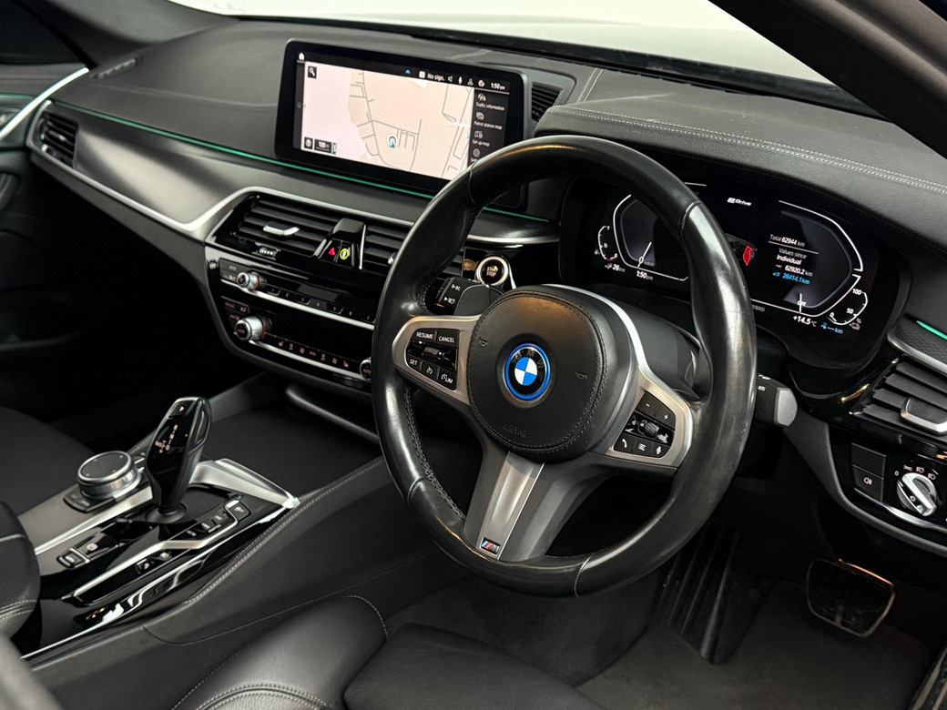 2022 BMW 5 Series