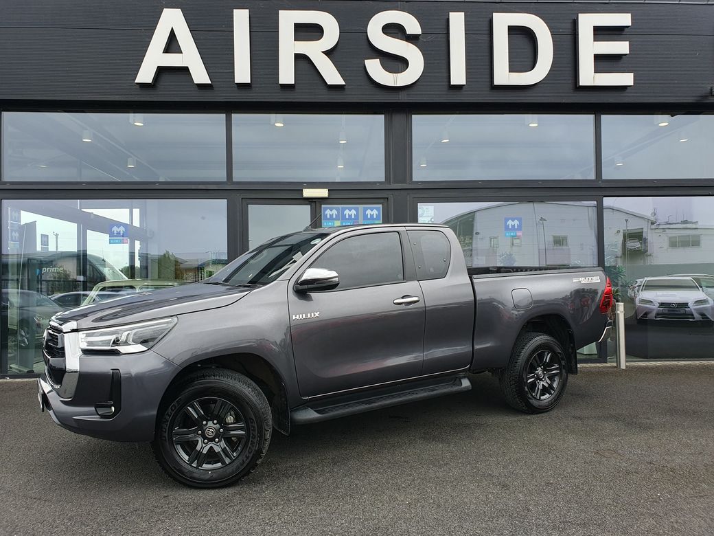 2024 Toyota Hilux