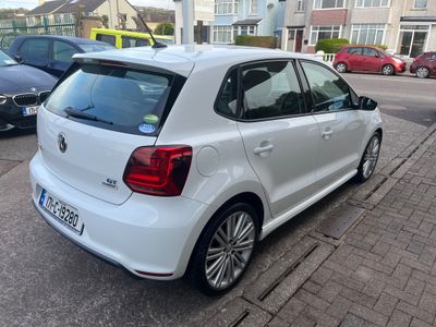 2017 Volkswagen Polo