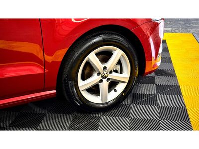 2015 Volkswagen Polo