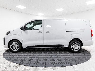 2026 Peugeot Expert