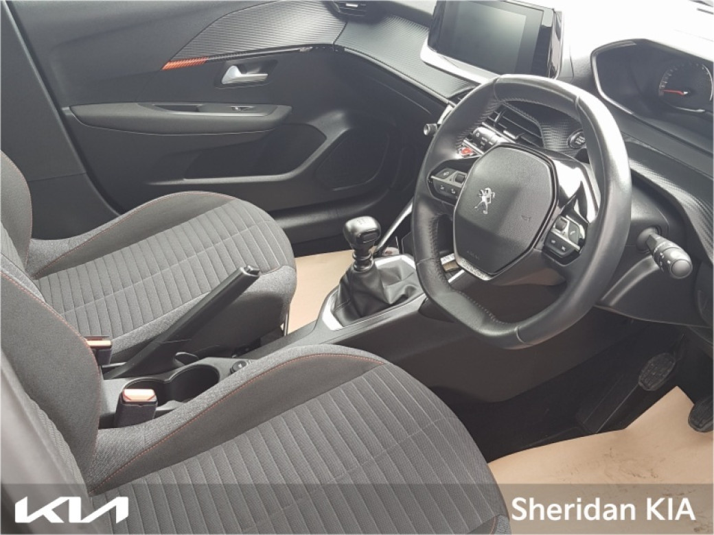 2021 Peugeot 208