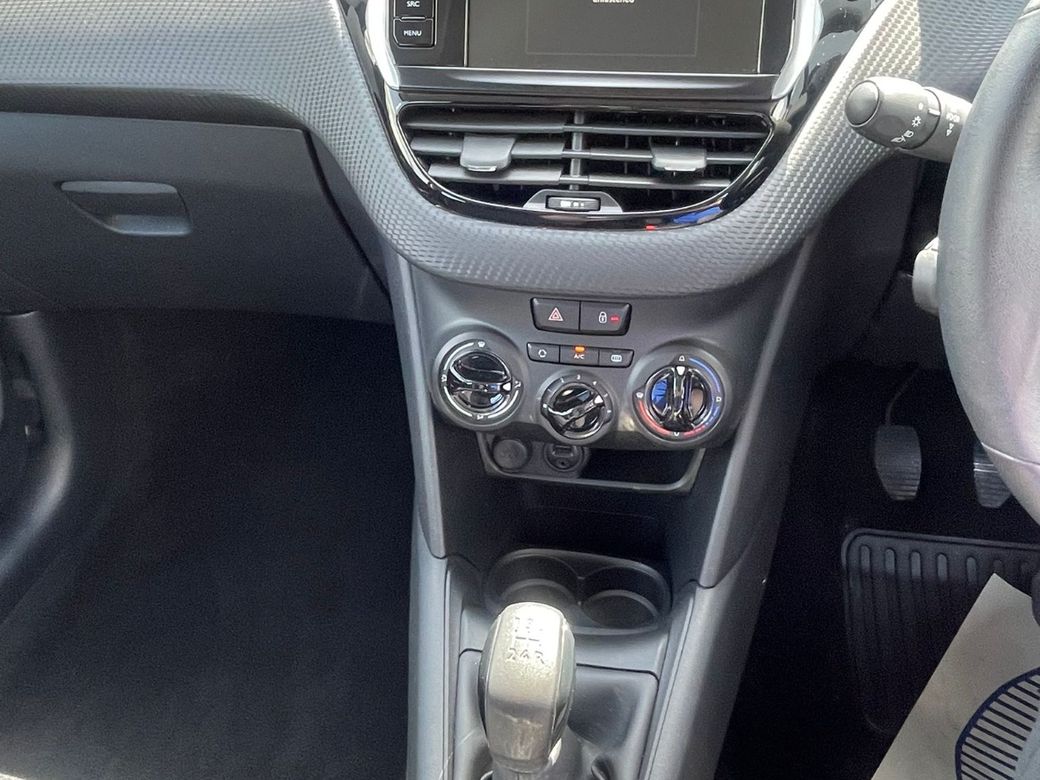 2015 Peugeot 208