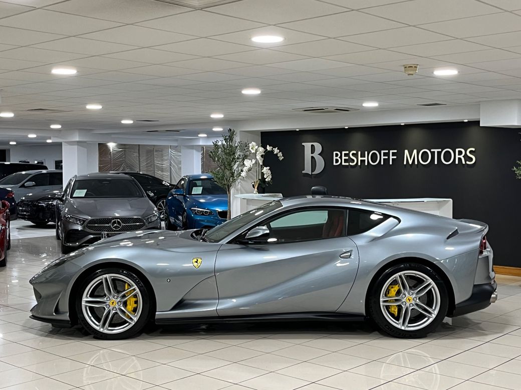 2019 Ferrari 812 Superfast