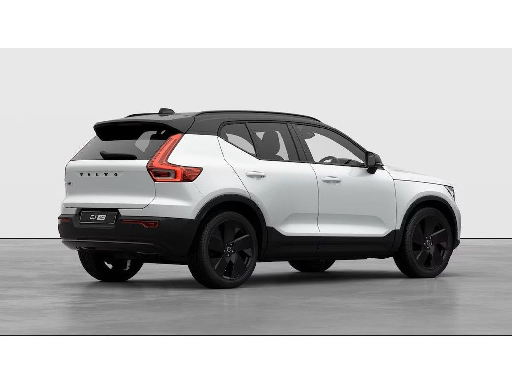 2026 Volvo Ex40