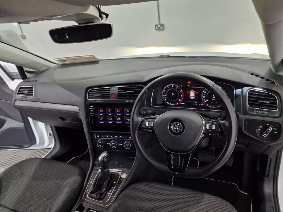 2019 Volkswagen Golf