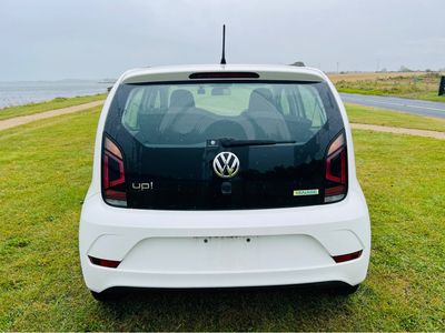 2018 Volkswagen up!