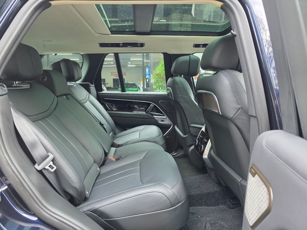 2025 Land Rover Range Rover