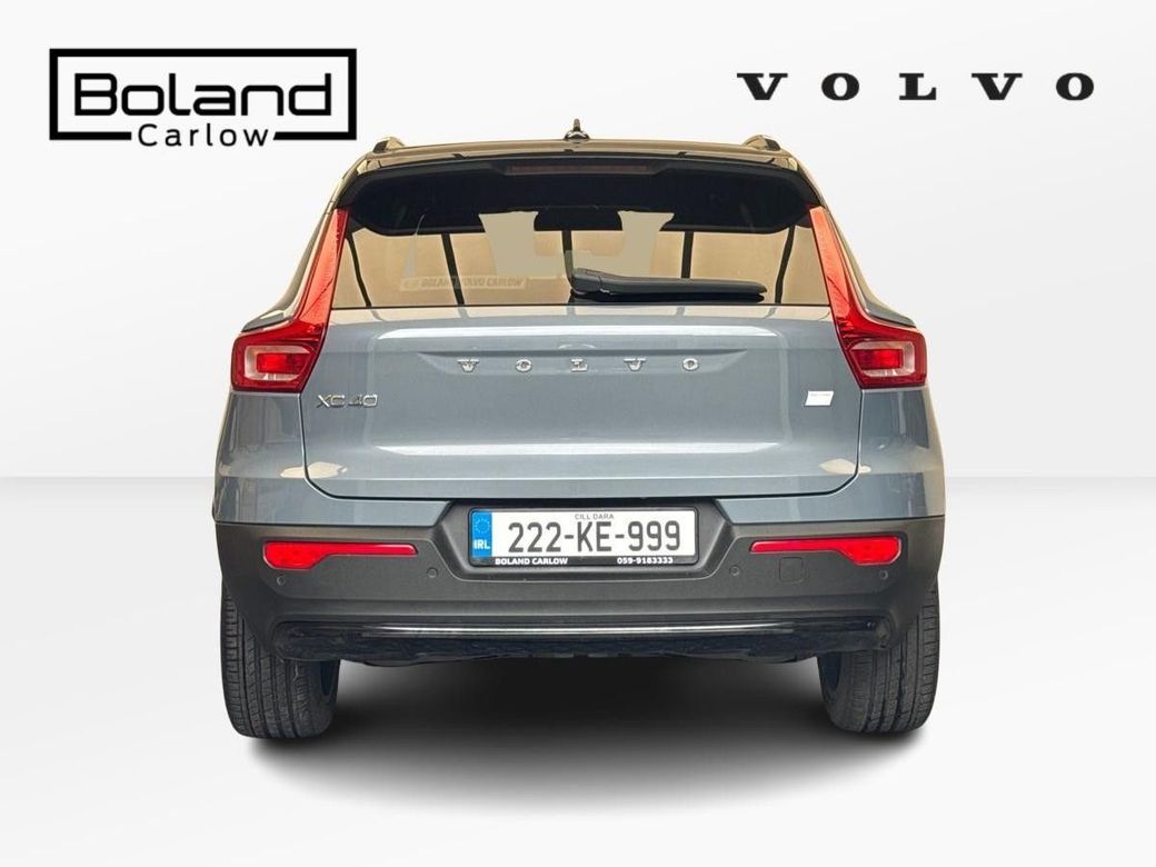 2022 Volvo XC40