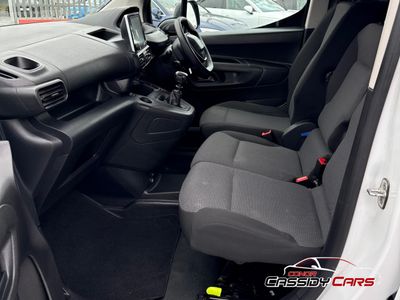 2023 Peugeot Partner