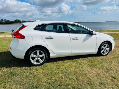 2014 Volvo V40