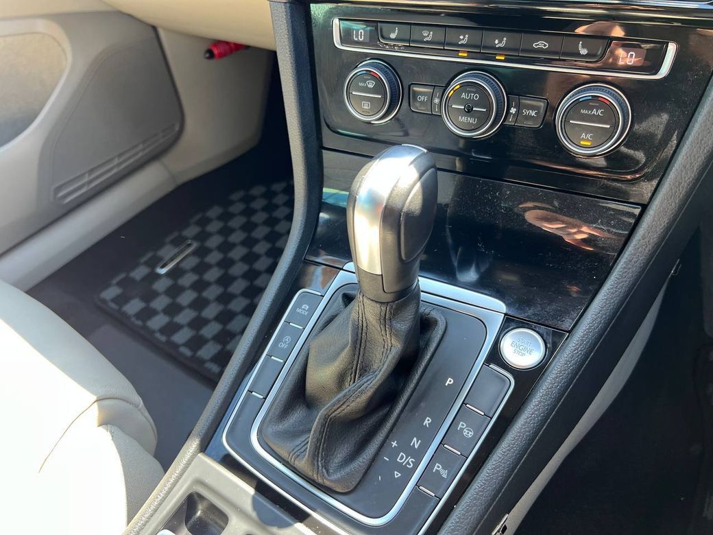2020 Volkswagen Golf