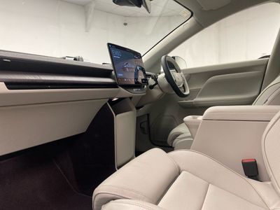 2027 Volvo EX60