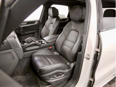 2024 Porsche Cayenne