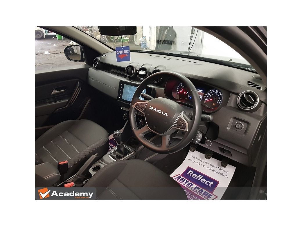 2023 Dacia Duster
