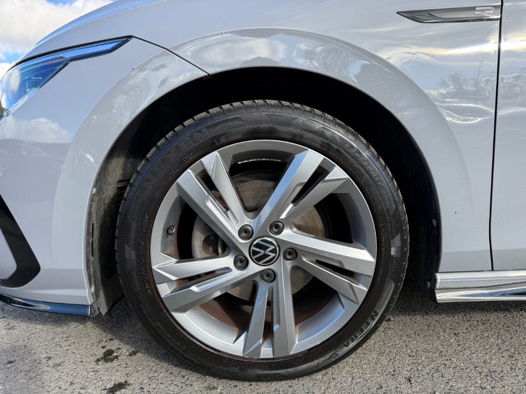 2023 Volkswagen Golf