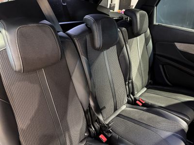 2022 Peugeot 5008