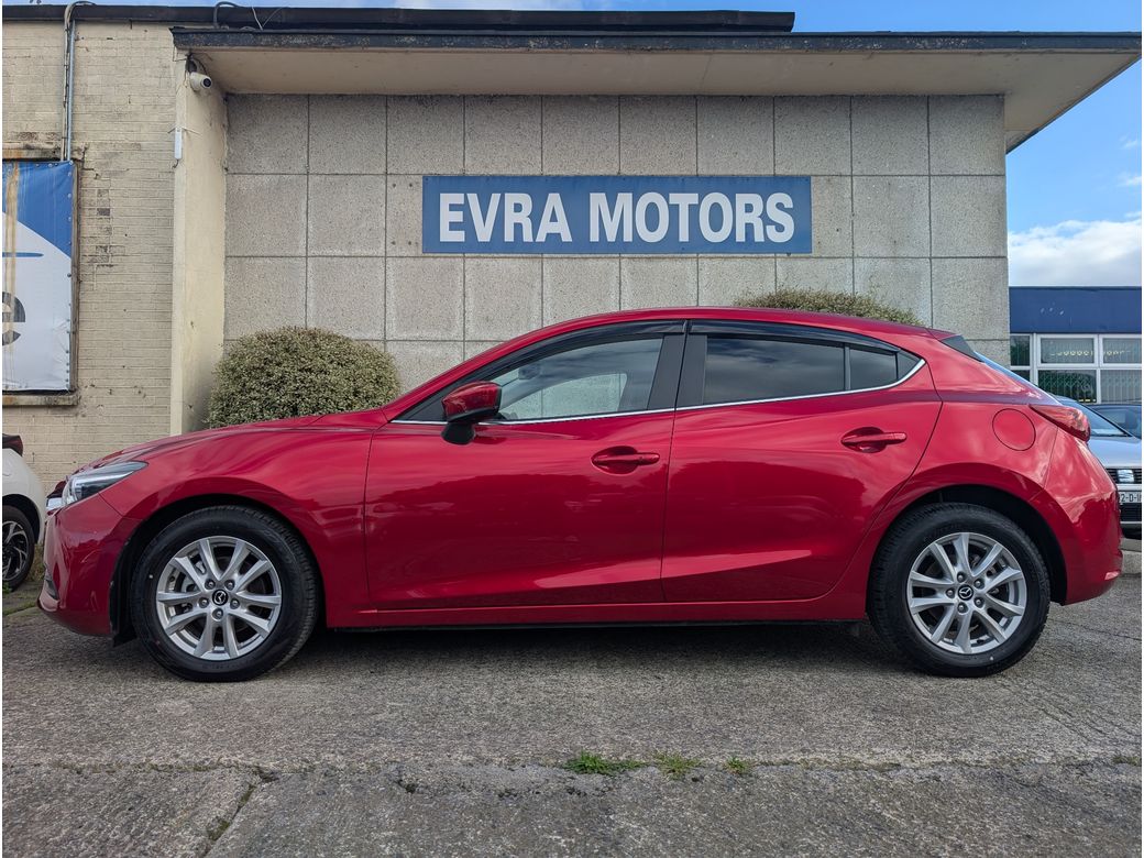2019 Mazda Axela