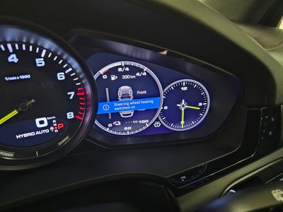 2023 Porsche Cayenne