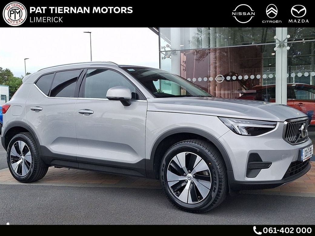 2023 Volvo XC40