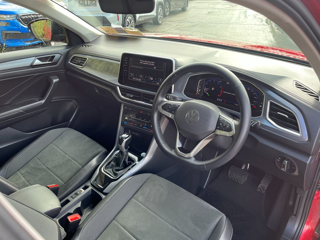 2025 Volkswagen T-Roc