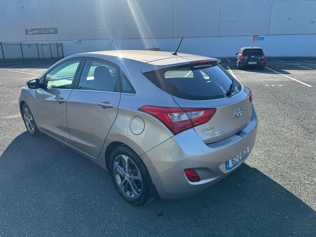 2016 Hyundai i30
