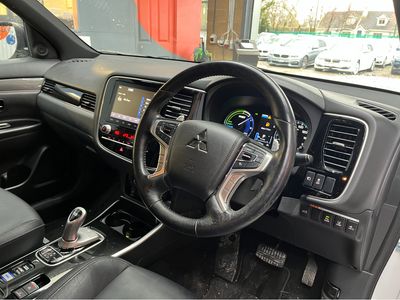 2020 Mitsubishi Outlander