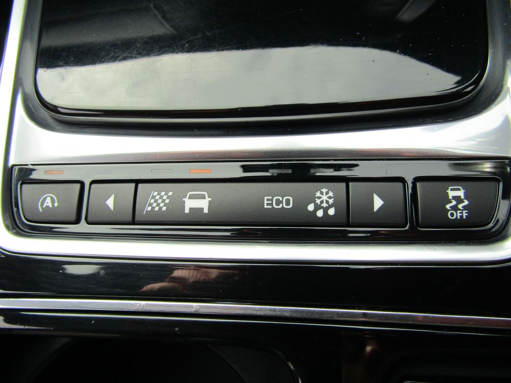 2015 Jaguar XF