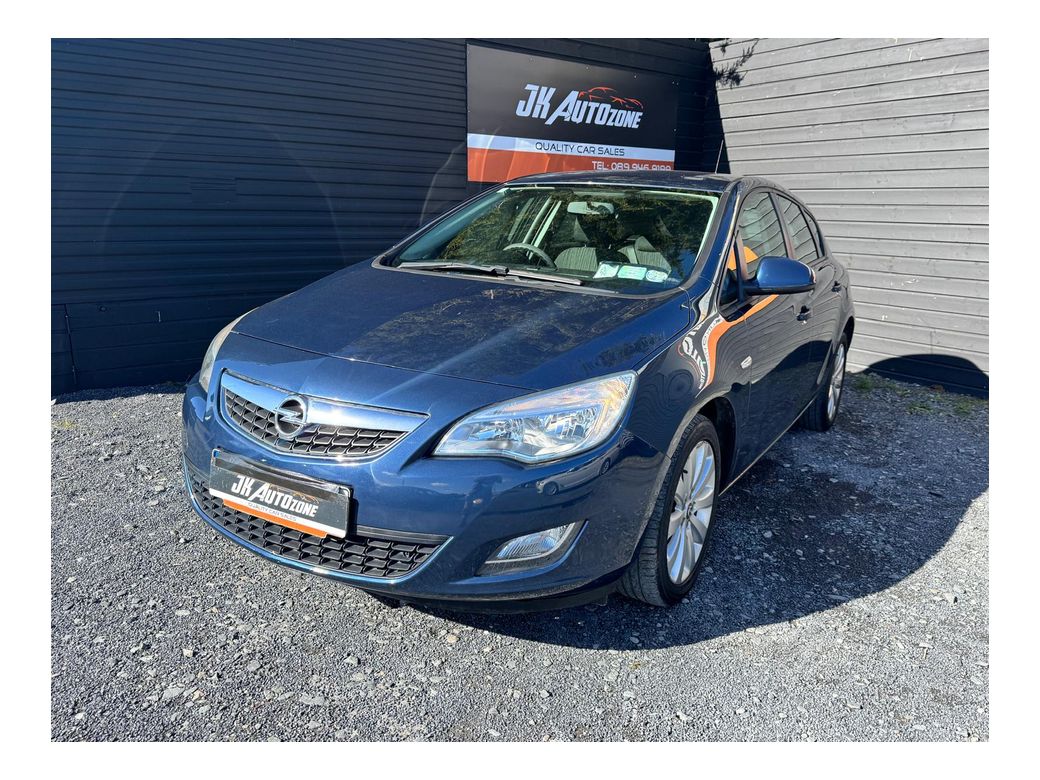 2011 Opel Astra
