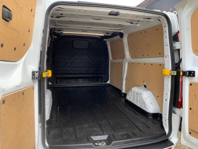2023 Ford Transit Custom