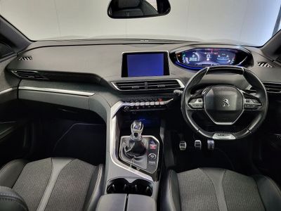 2020 Peugeot 5008