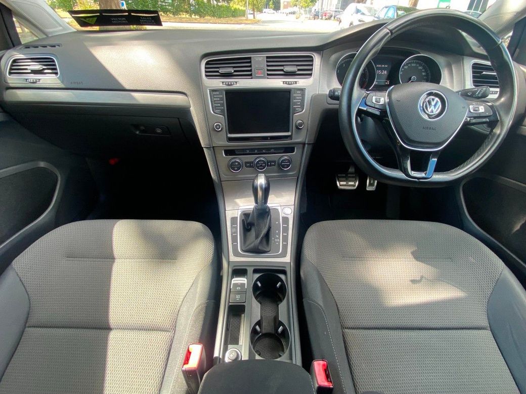 2016 Volkswagen Golf