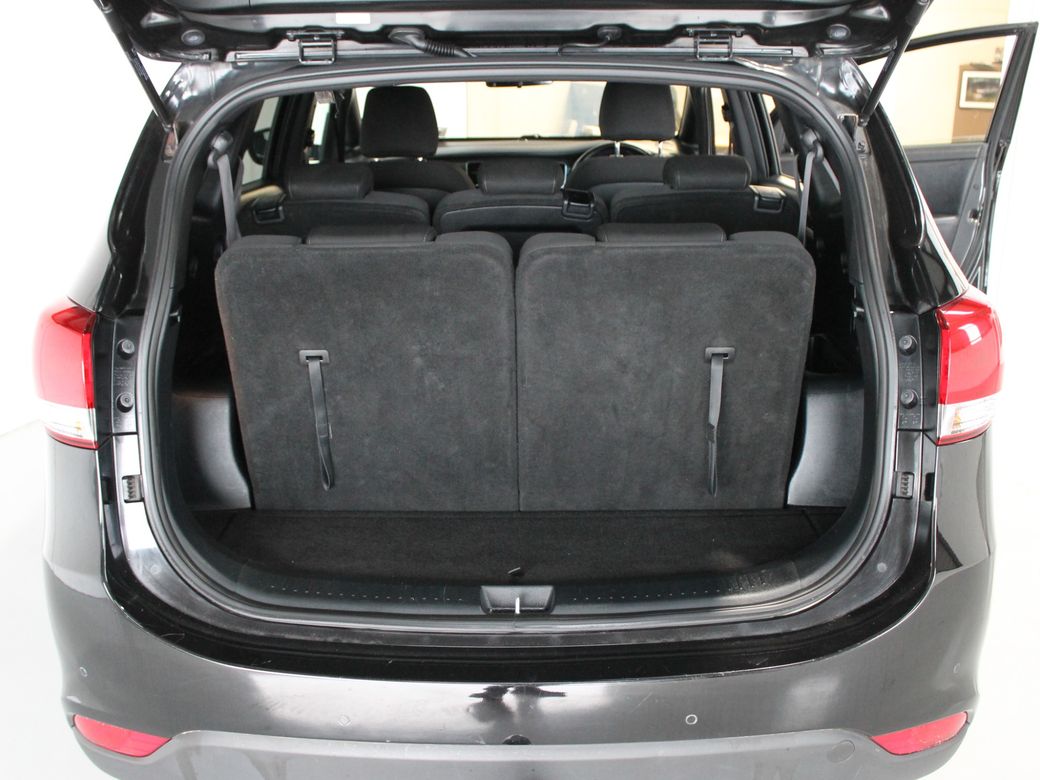 2019 Kia Carens