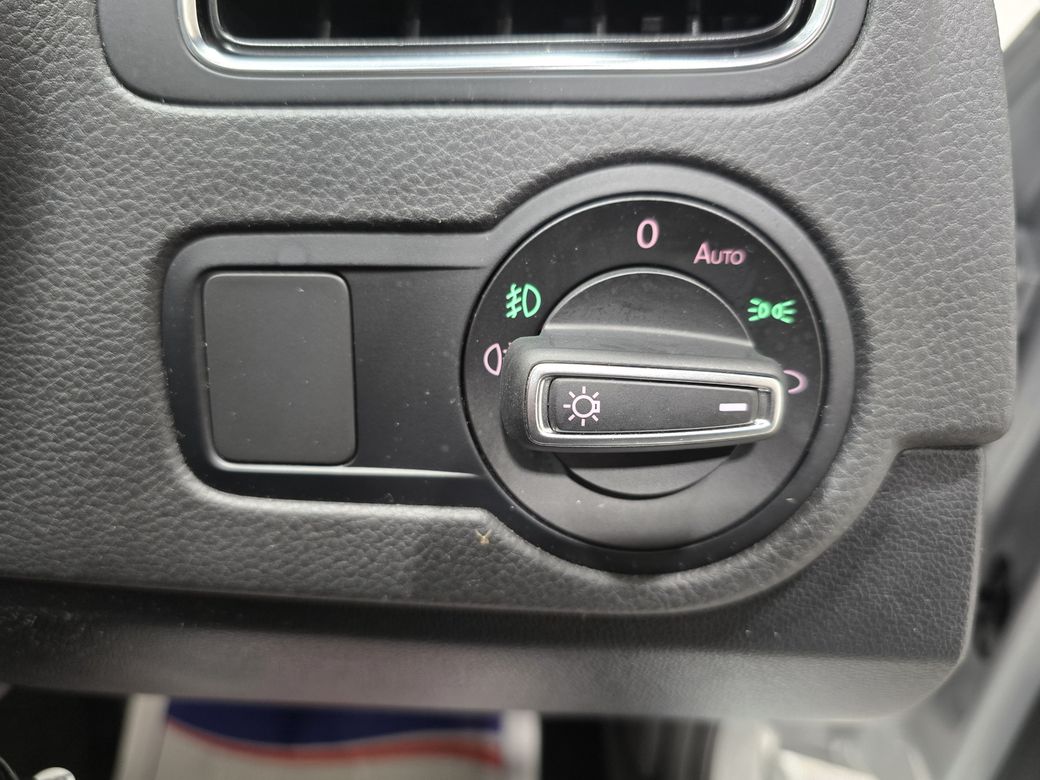 2016 Volkswagen Polo