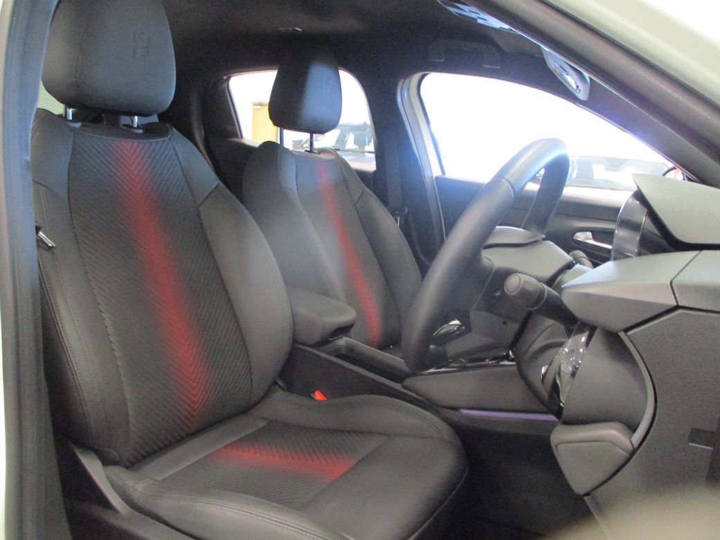 2025 Alfa Romeo Junior