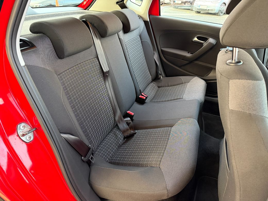 2015 Volkswagen Polo